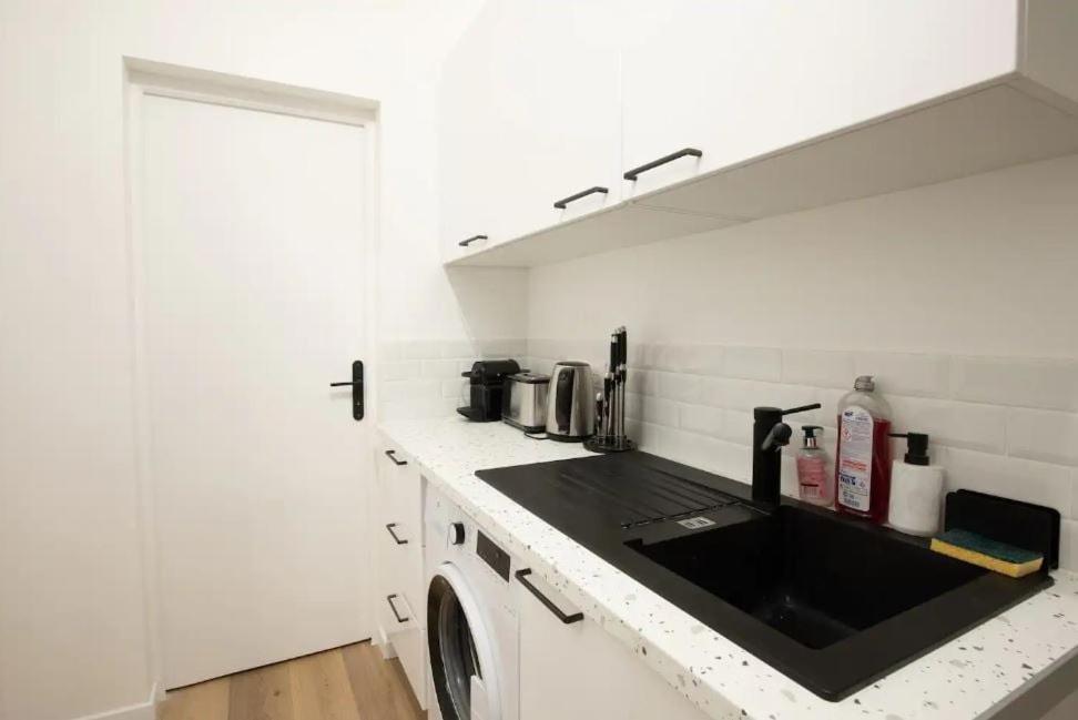 Appartement Renove Proche Du Sacre Coeur 4P パリ エクステリア 写真